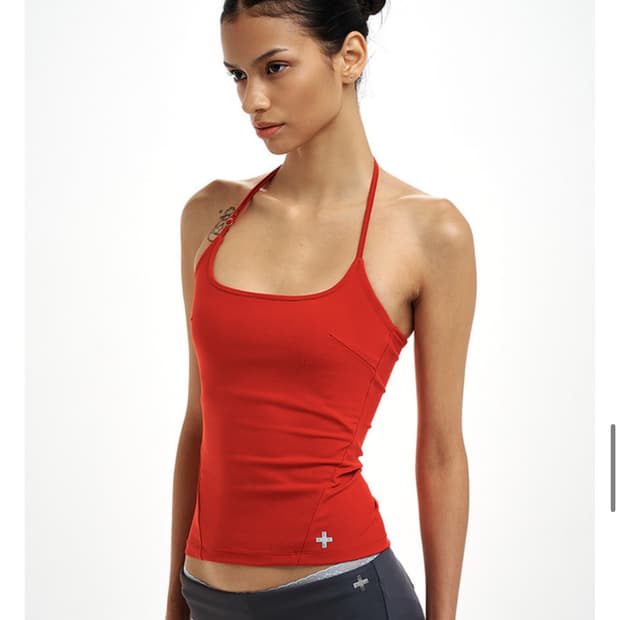 2000아카이브스 ZANE SCOOP CAMI (BERRY) 01