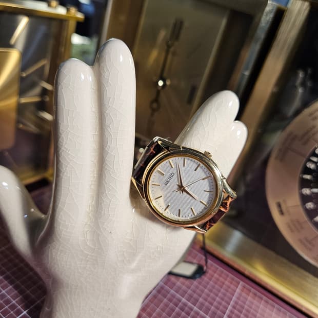 빈티지 세이코 SJA258P 쿼츠 금장 가죽 시계