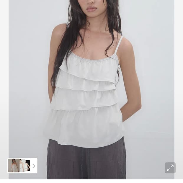 익스파이어드걸 프릴 슬리브리스 