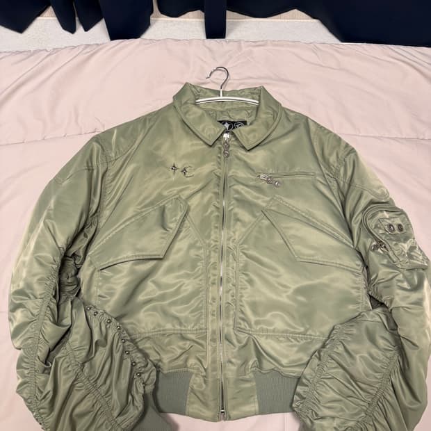 떠그클럽 어버드 라이트닝 봄버 올리브