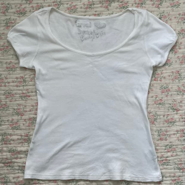 빈티지 시크리트 화이트 유넥 라인 반팔 1094 모리걸 y2k 스트릿 갸