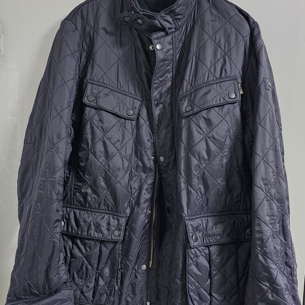 바버 아리엘 폴라