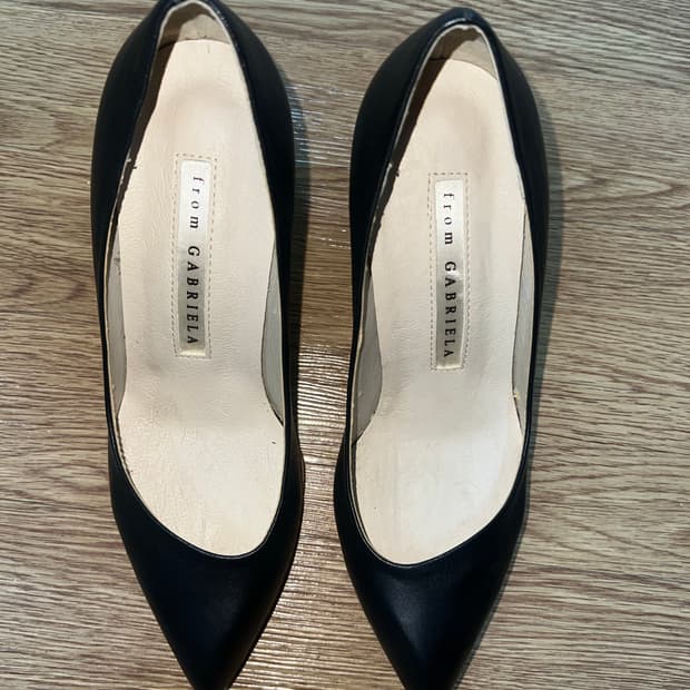 from Gabriela 스틸레토 힐 블랙(무광) 225