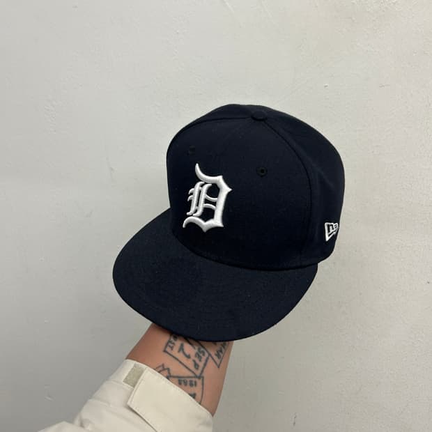 뉴에라 디트로이트 캡 