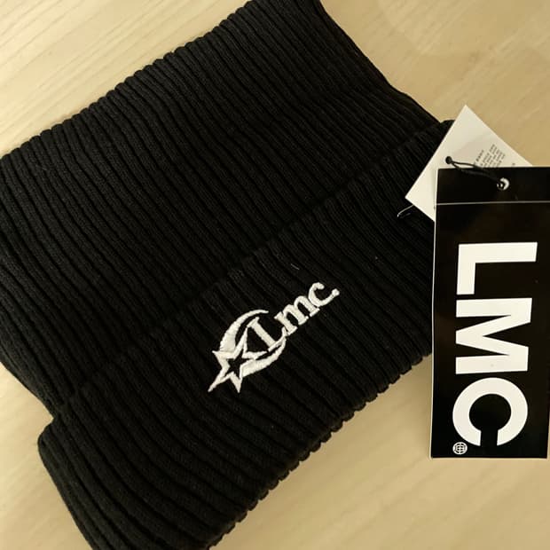 LMC 스퀘어 비니 (새상품)