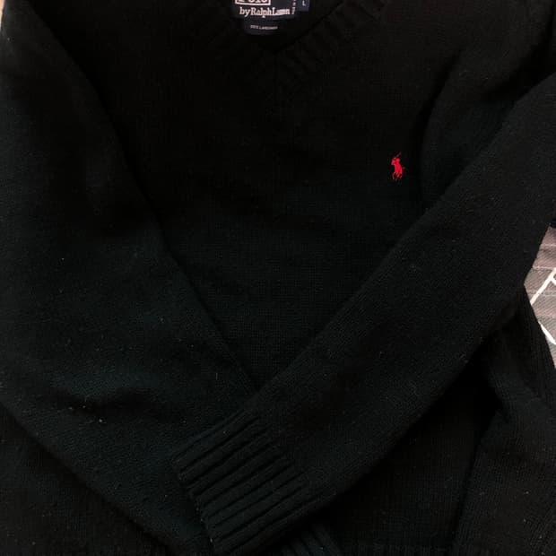 폴로 랄프로렌 블랙 브이넥 니트 L