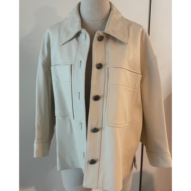이태리 양가죽 천연가죽  리오벨 자켓  아이보리 색상  77