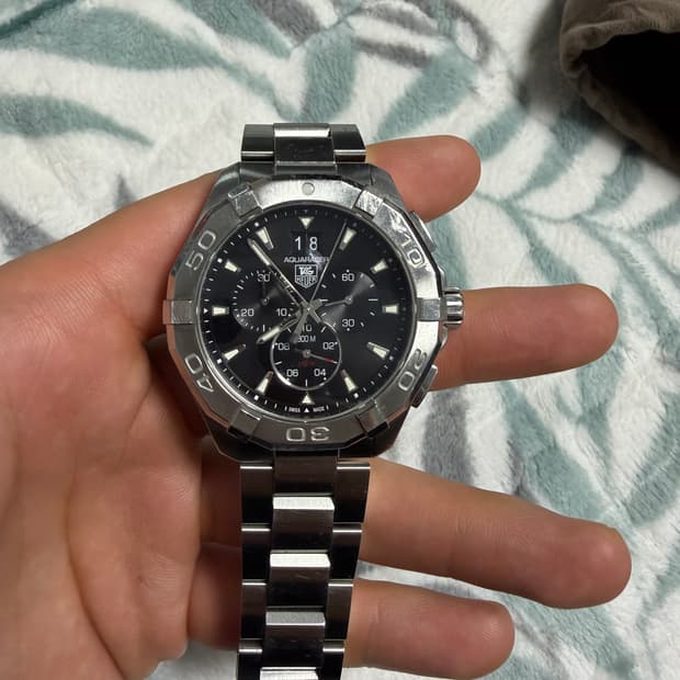 아쿠아레이서 크로노그래프 쿼츠 43mm