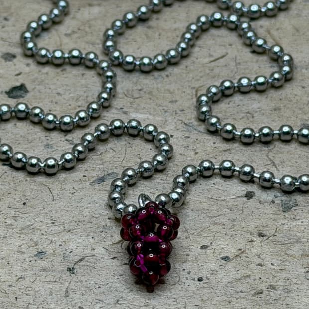 wine grapes necklace