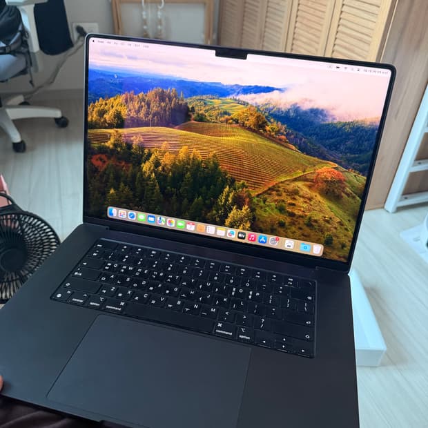 맥북 프로 M3 Pro 16인치 스페이스블랙 1tb