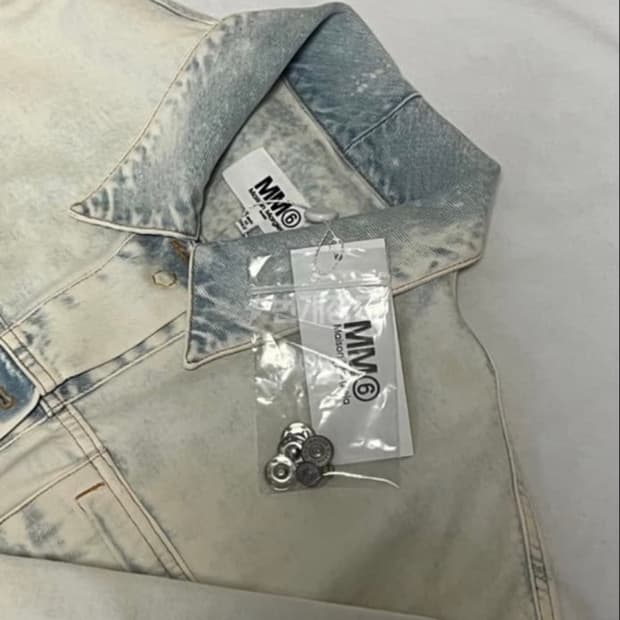 MM6 19ss 블리치드 리버시블 청자켓