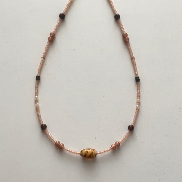 핸드메이드 비즈목걸이