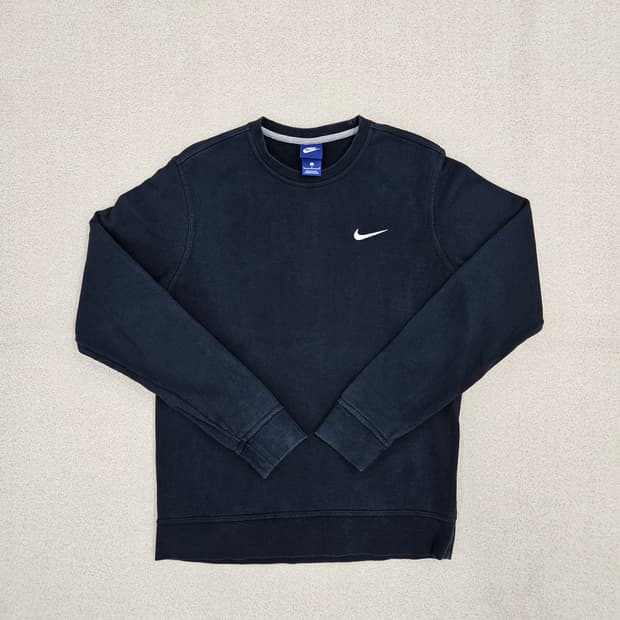 [100] 나이키 스몰로고 스우시 맨투맨 티셔츠 1027JM1