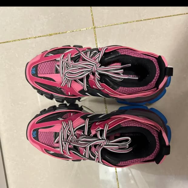 발렌시아가 track36