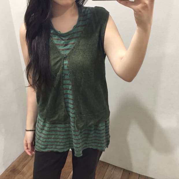 그린 스트라이프 슬리브리스  Green Stripe Sleeveless