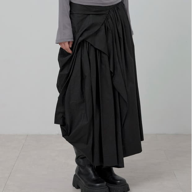 플레어업 스커트 블랙
