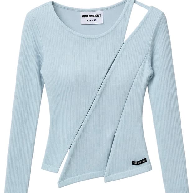 odd one out 브랜드 Shirring top Sky