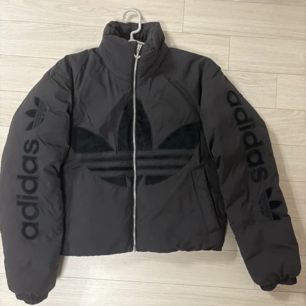 아디다스 숏패딩 아디컬러 빅로고자켓