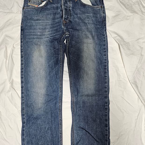 디젤 워싱 스트레이트 진 데님팬츠 33