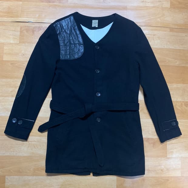 SUNDAY WORKS 선데이 워크 엔지니어드 코트(울/디테일-레더)