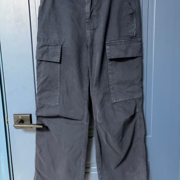 자라 zara 네이비 카고 팬츠 인사일런스우먼
