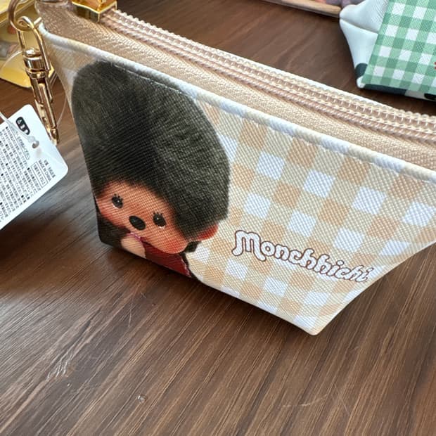 몬치치 트라이앵글 미니파우치(베이지