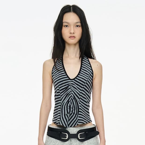 세릭 나시 cerric Fluffy Stripe Sleeveless