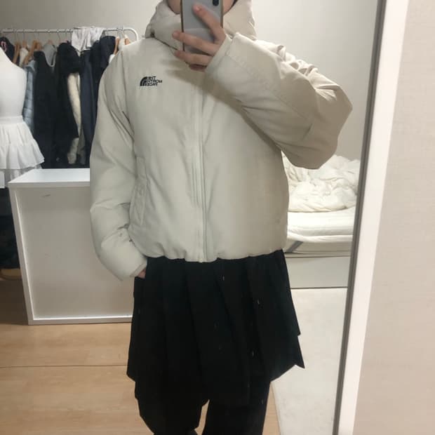 노스페이스 온볼 아이보리 숏패딩 XS
