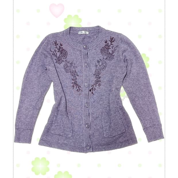 할모리 연보라 플라워 자수 가디건