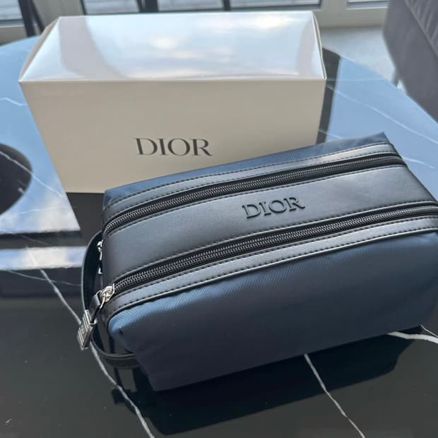 디올 뷰티 스트랩 파우치 골프파우치