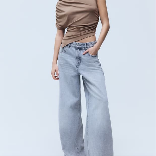 [새상품] h&m 슬리브리스 탑