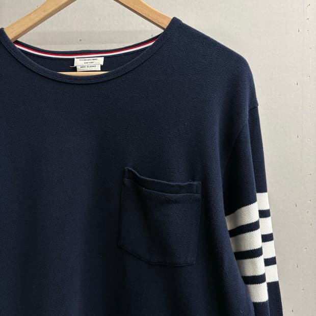 톰브라운 완장 롱슬리브