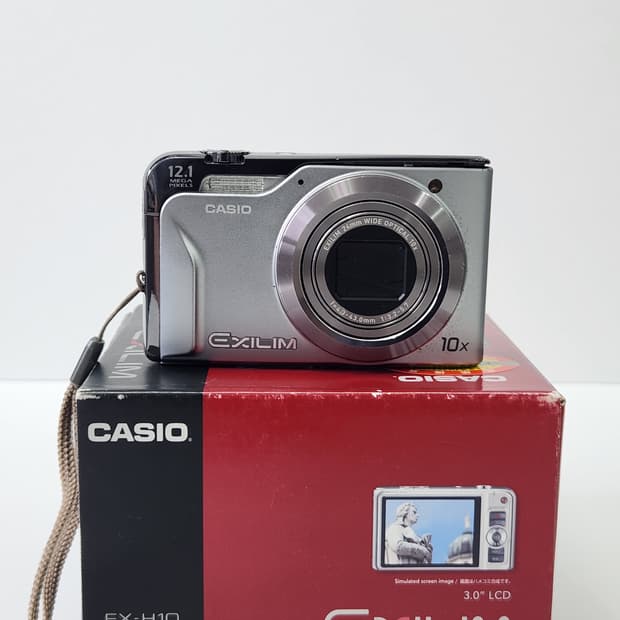 카시오 엑슬림 h10 디카  빈티지카메라 casio 매이크업카메라 아이유
