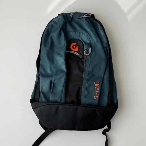 올드 그라비스 백팩 Gravis