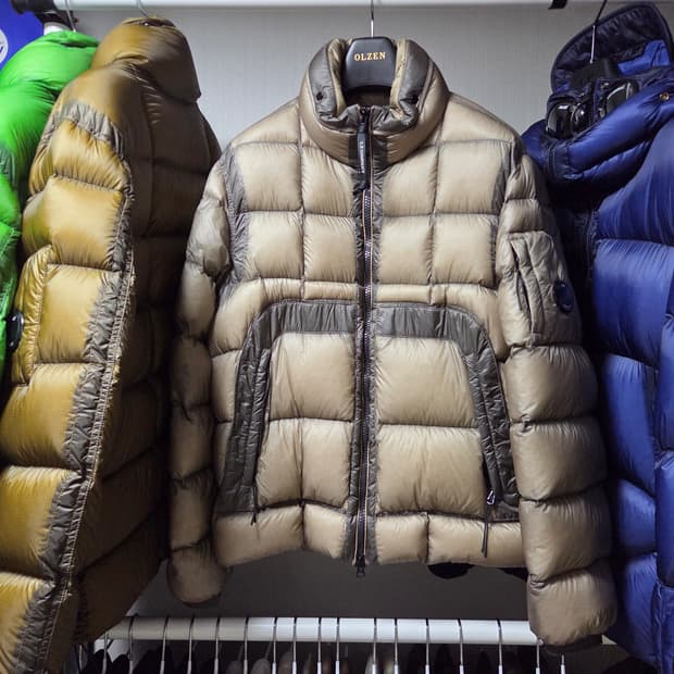 CP컴퍼니 DD쉘 24fw 빈티지카키 쇼트다운자켓 L