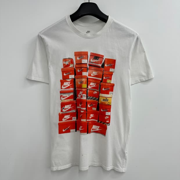 100 나이키 슈박스 여자 반팔 티셔츠