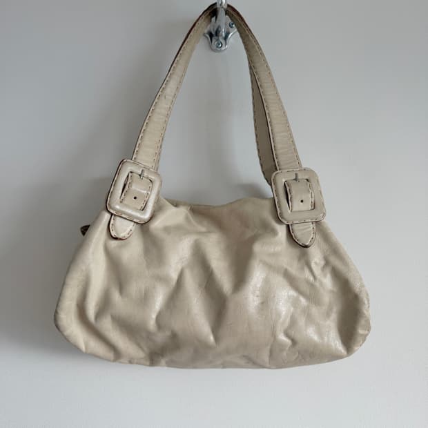 제덴(zeden) 레더 숄더백(얼룩 있음)