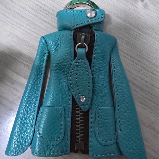 (초레어) 유키코 하나이(Yukiko Hanai) 정품 가죽 재킷 키홀더