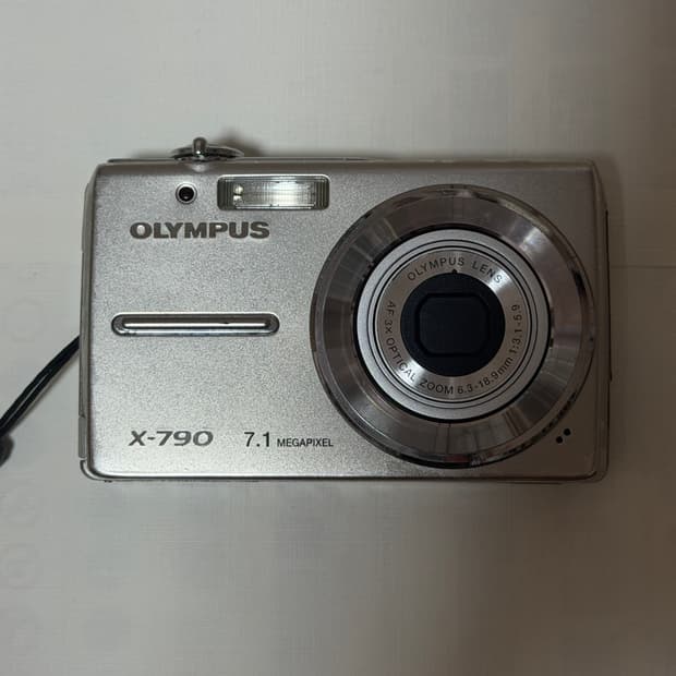 올림푸스 X-790 판매합니다 (하자O)