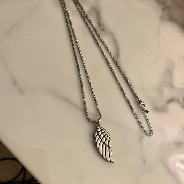 써지컬 펑크 실버 날개 롱목걸이