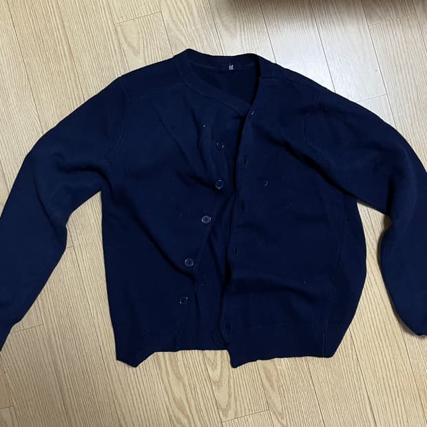 EE 비대칭 가디건