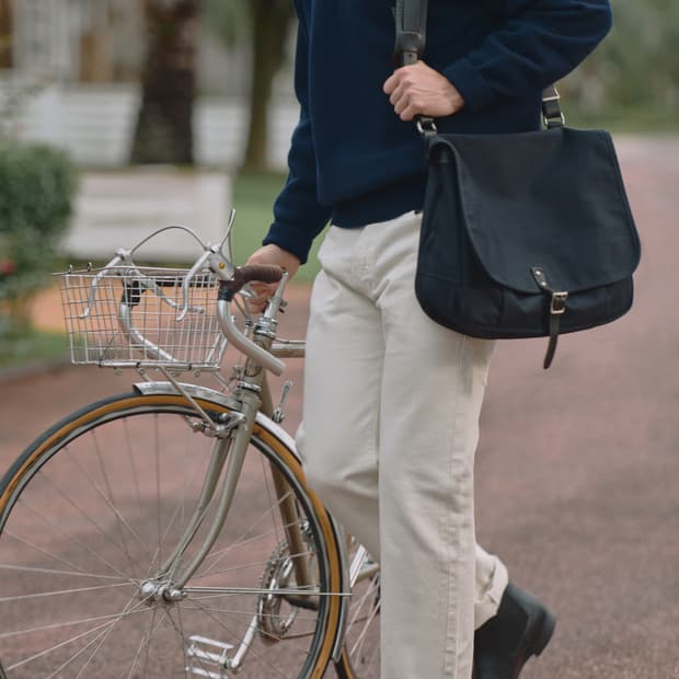 포터 x 마가렛호웰 크로스백