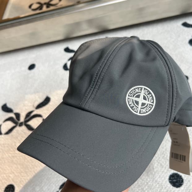 스톤아일랜드 소프트쉘 볼캡 xl