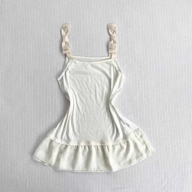 히메갸루 ♥ 리본 스트랩 레이어드 나시