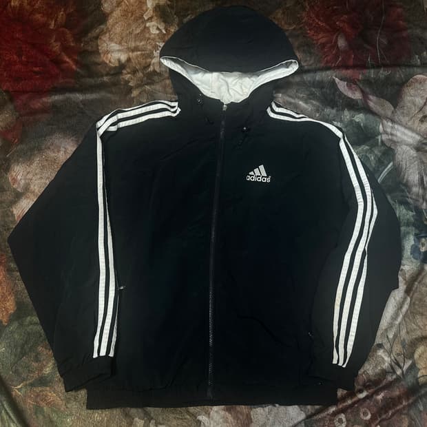 아디다스 올드스쿨 퍼포먼스로고 블랙후드점퍼 110