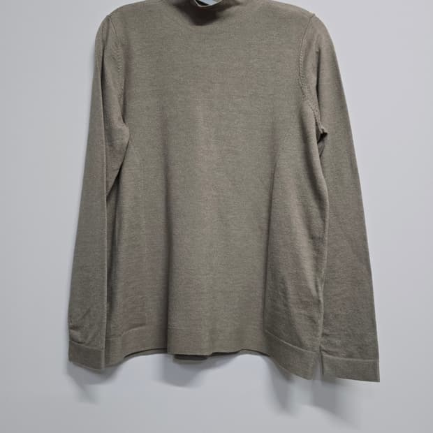 베스티벨리 베이지색 목폴라 긴팔 니트85