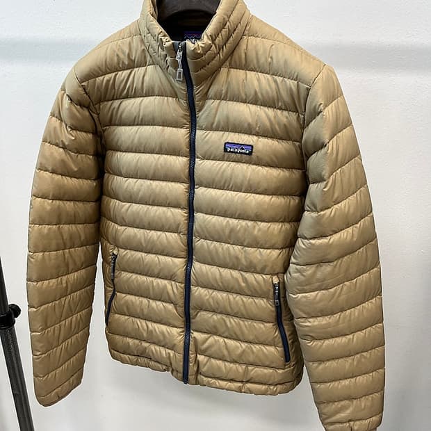 100) 파타고니아 경량 다운패딩 