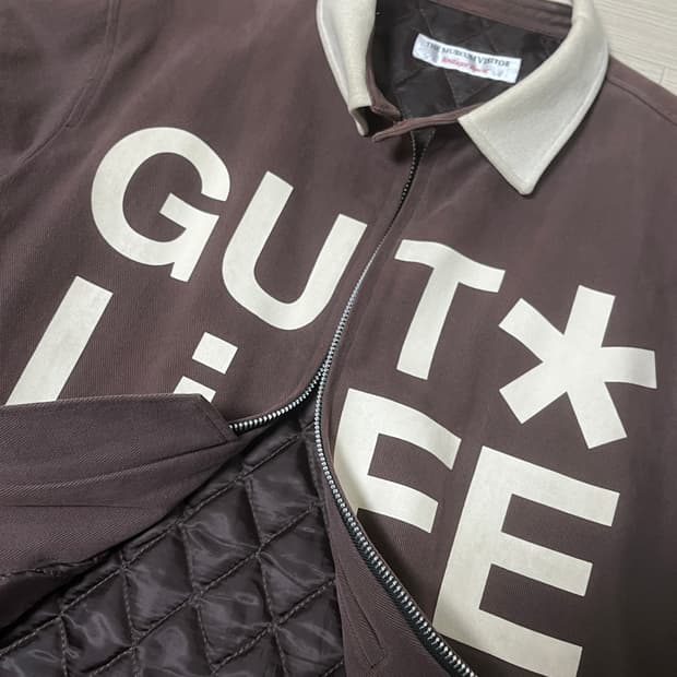 더뮤지엄비지터 워크자켓