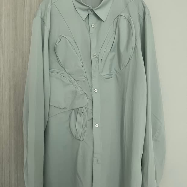 7.0 SHIRT CENTER