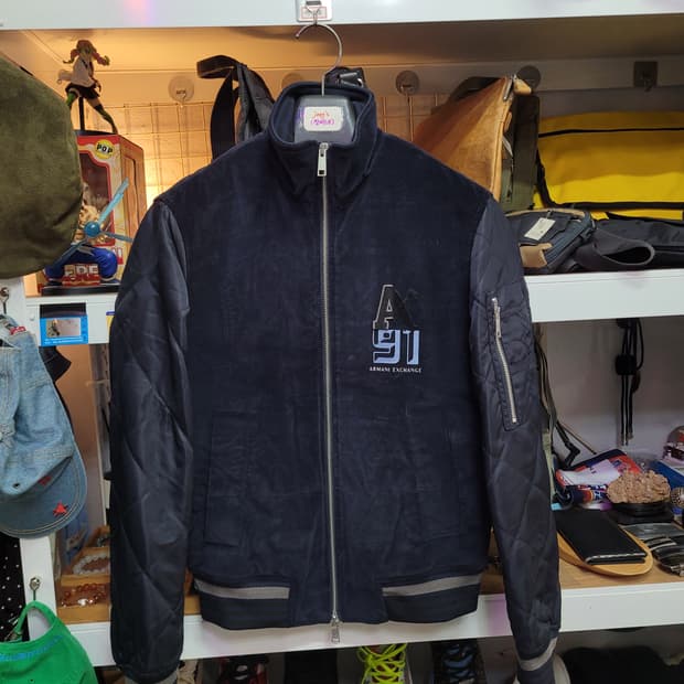 ARMANI 아르마니 익스체인지 네이비 점퍼 패딩
